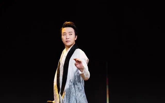 李玉刚在外国名气大吗?