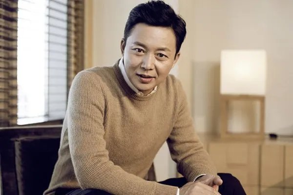 刘奕君儿子刘怡潼出道,为何被称“反派继承者”?