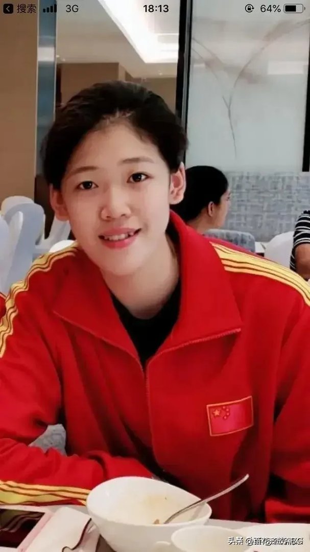 朱婷手腕有伤，在排超联赛半决赛中却打满5局，这样是否合适？你怎么看？