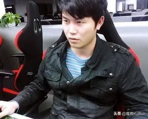 如何评价dota选手yyf的职业生涯？