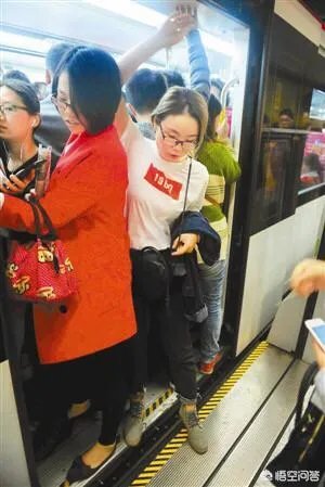 如何看待深圳的地铁?
