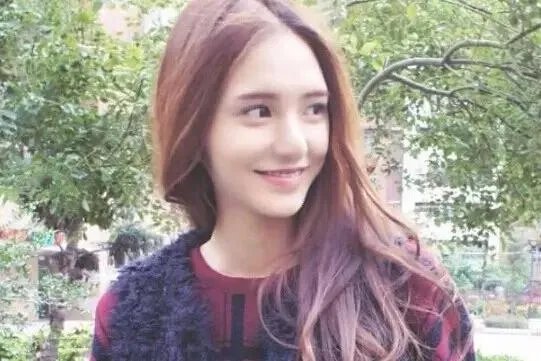 武汉美女众多,武汉大学的校花中你最喜欢哪一个呢?