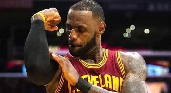 预测NBA2017-2018赛季各大奖项,詹姆斯还能雄起吗?