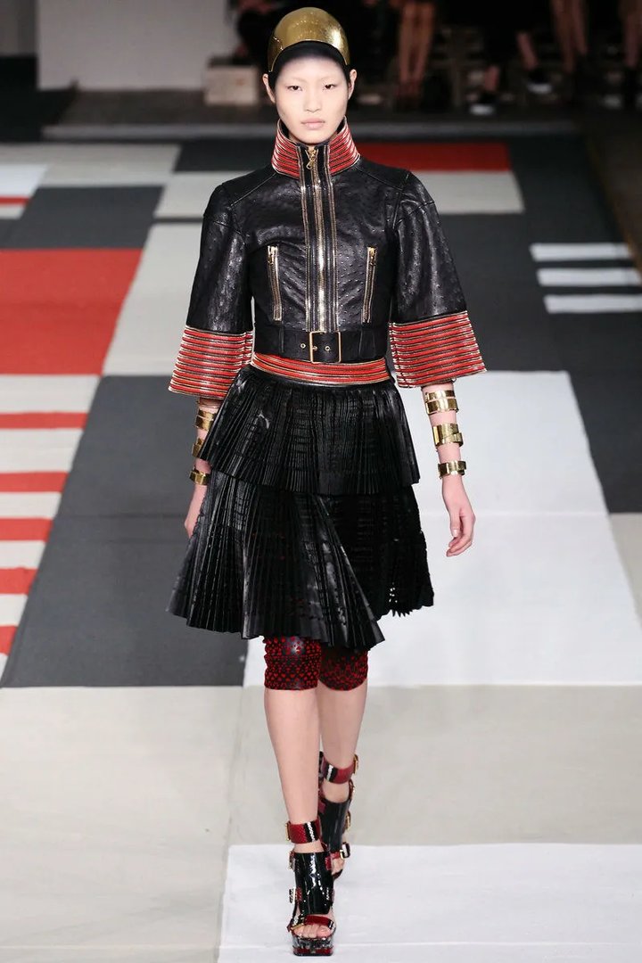 【设计快讯】巴黎时装周直击-2！Alexander McQueen 2014春夏女装