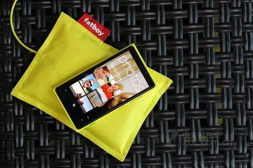 诺基亚的最新力作 诺基亚920报价699元