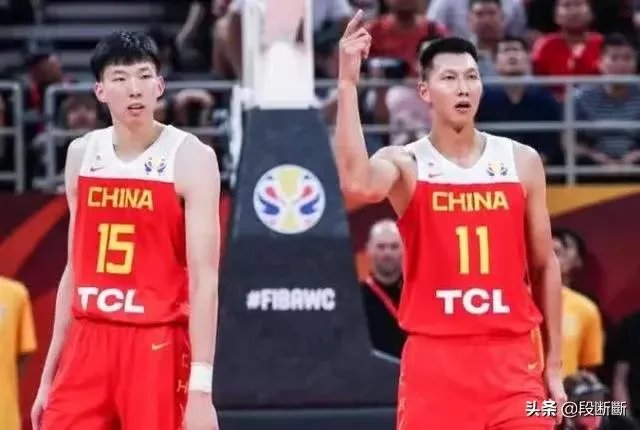 如何看待这次周琦失误?
