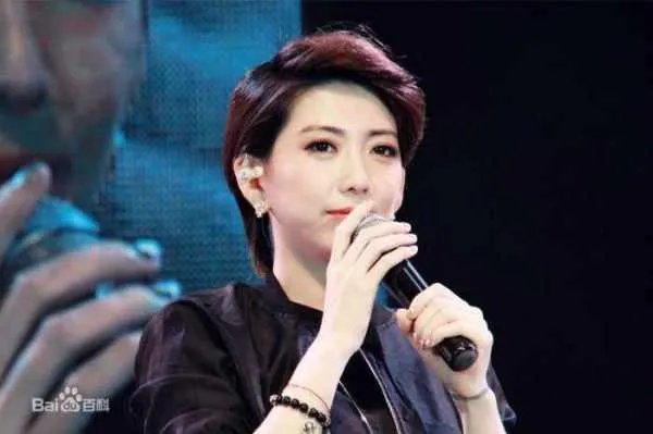 湖南台的超女快男当初的冠军如今发展的怎么样?