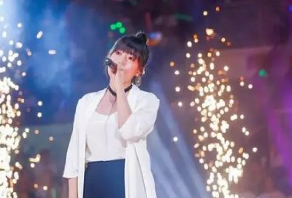 牛奶咖啡最受欢迎歌曲top10:《星星》上榜,第二满是心酸