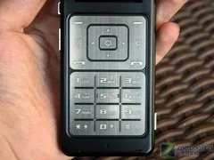 跳水冠军:三星W699