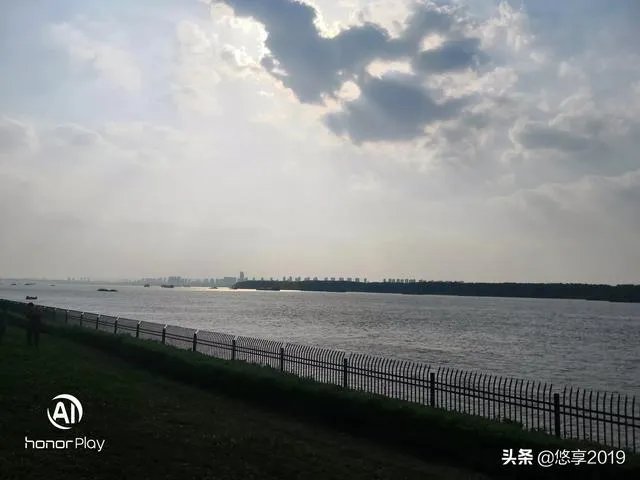 全球公布的新冠肺炎确诊病例总数会超过1000万吗？